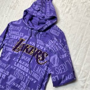 NBA Los Angeles Lakers All Over Spellout Purple Hoodie Women’s Size XS -117508